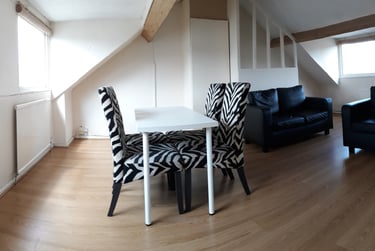 4 bed house, Granville road, Near university, Middlesbrough, TS13PQ - Image 2